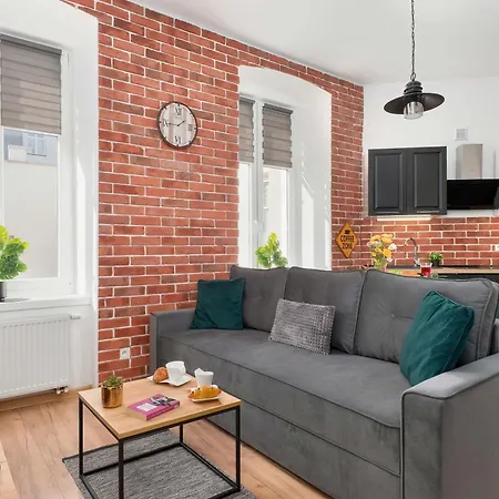Klimatyczne Studio Blisko Centrum w Łodzi by Noclegi Renters Apartament *